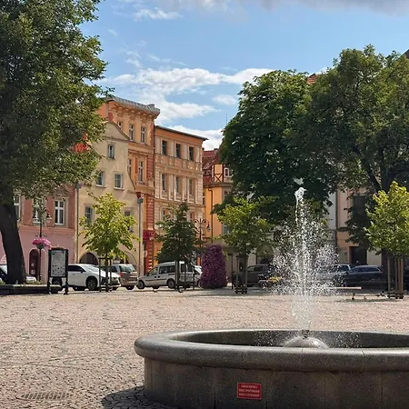 Boutique Premium - 2min To Market Square *